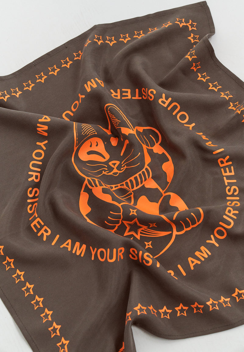 LUCKY SCARF